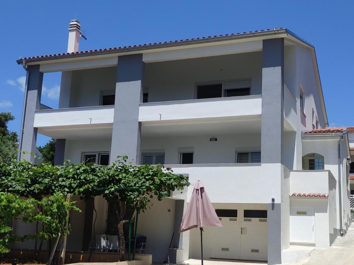 Apartman Emily, 6 Plus 2 Guests, Newly Refurbished Pula Ngoại thất bức ảnh